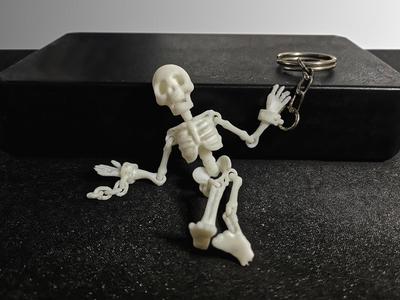 Dungeon prisoner keychain