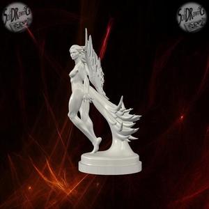 Graceful Angel with Large Wings – SoliDRawinGs SG944