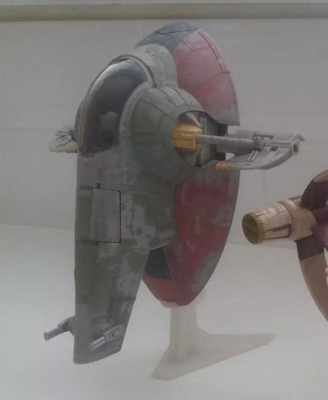 Slave I  Starship Flight Stand Star Wars Micro Galaxy Squadron