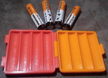 Battery Case for 4 AAA Batteries