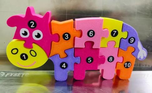 Puzzle-cow shape