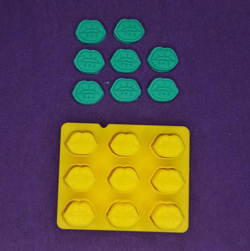 Miniature lip/kiss cutter.