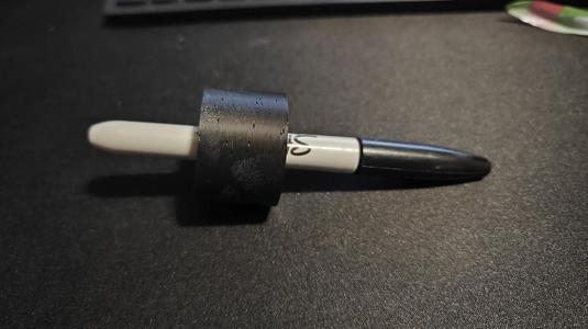 pipe center mark sharpie holder