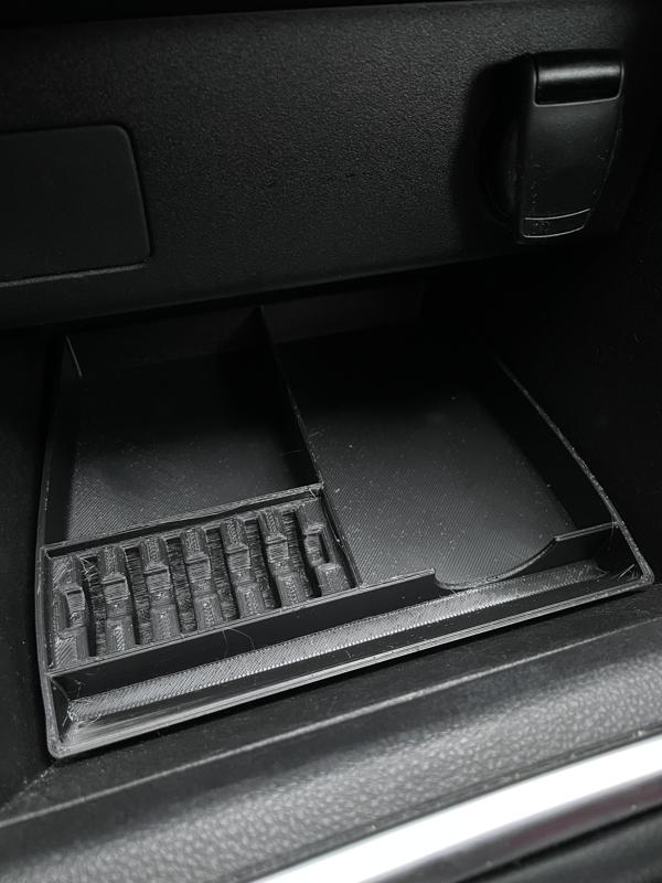 Dacia Jogger 2022+ Sandero III Sandero Stepway III Centre Console Tray Organiser