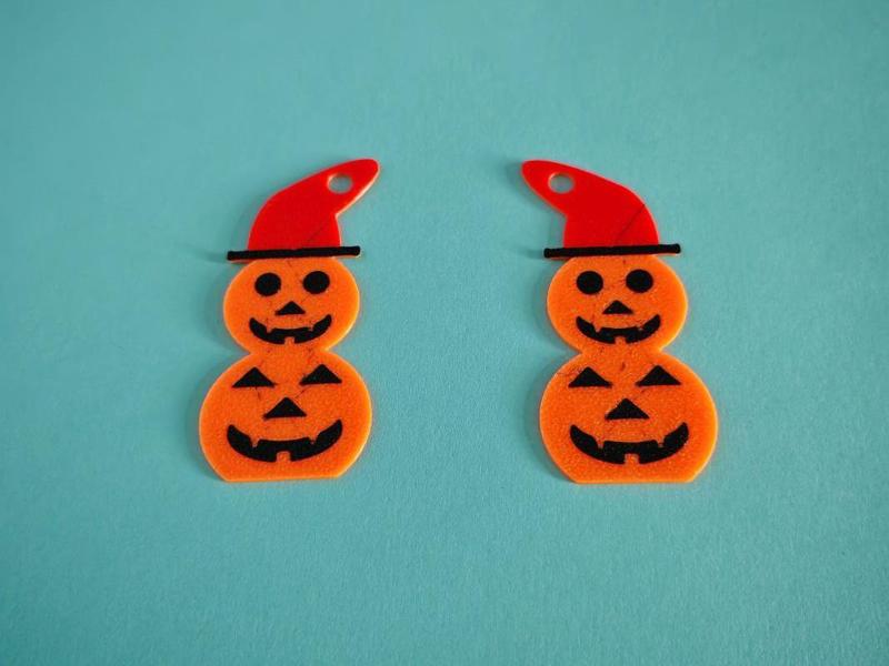 Halloween - Pumpkins wearing Hat