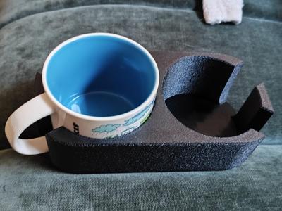 Sofa / Couch / Recliner, Mug / Cup / Drink Holder 