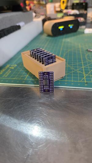 Gridfinity storage bin for 10x TCA9548A I2C multiplexer