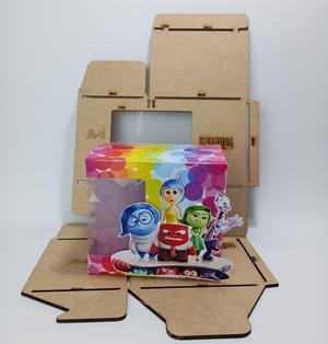 Mold in 3mm MDF to create a box for common cup with visor