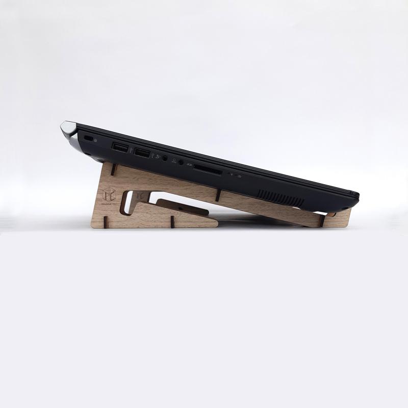 Ergonomic laptod support for laser cutting