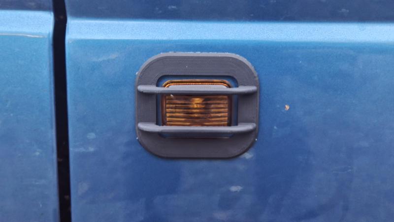 Land Rover Discovery 1 Side Repeater Guards