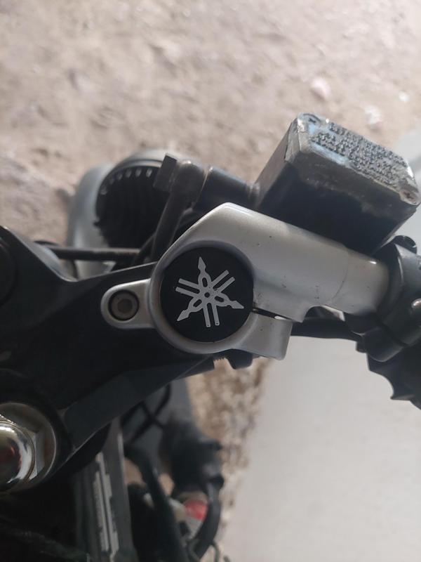 Yamaha Yzf R 125 cap fork suspension