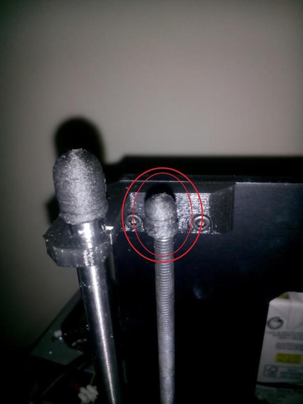 Tapon embellecedor varilla M5 / Rod cap bezel M5