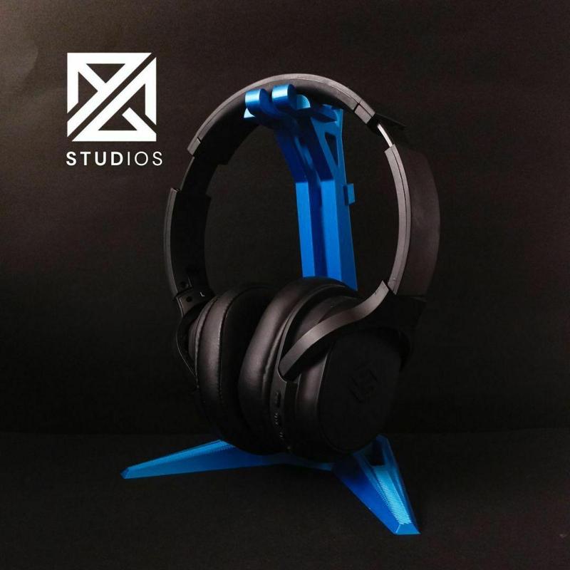 SUPPORT FOR HEADSET, HEADPHONES OR EARPHONES