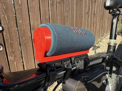 Speaker JBL Flip6 holder for bicycle