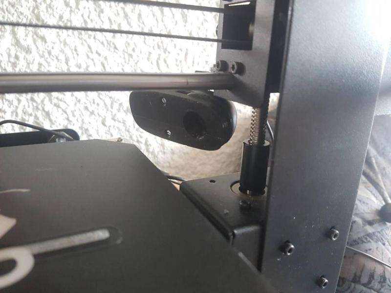 Magnetic support for Logitech C270 on Wanhao Duplicator I3 Plus