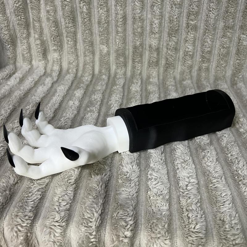 VAMPIRE COOKIE HOLDER