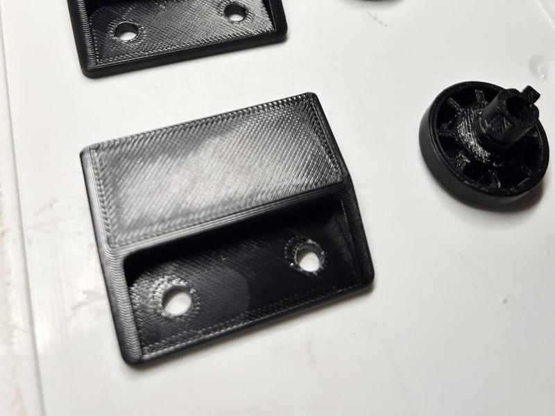 Nissan Sunroof Shade Turn Lock and Bracket