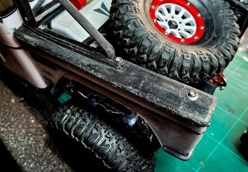 Vanquish Phoenix Rearbed Edgeprotection - Bedrailing