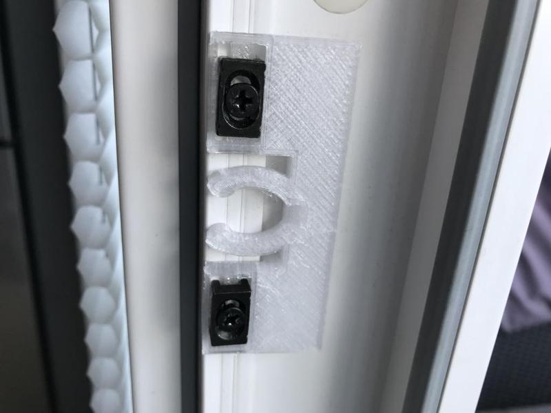 Schüco Balkontuer-Schnapper