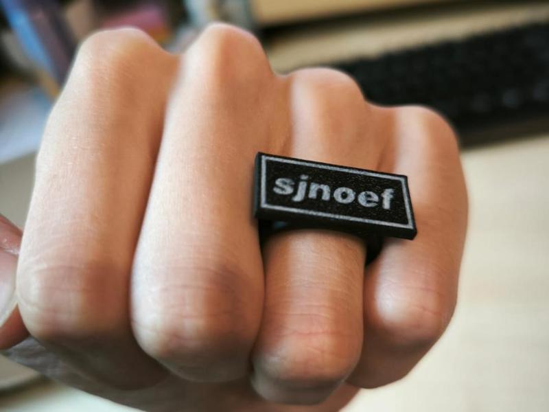 Sjnoef Oasis Signet Ring