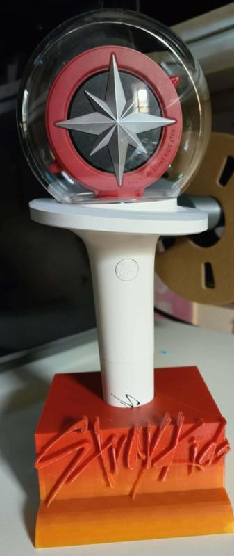 Lighstick Stray Kids version 2 stand