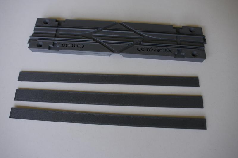 H0 straight rail bedding for Roco profile 2L