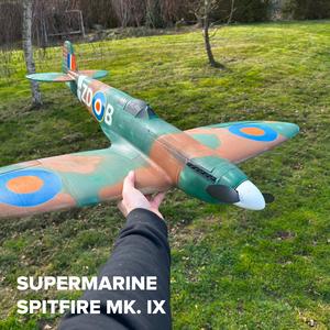 RC Spitfire Mk IX, wing span 1000 mm.