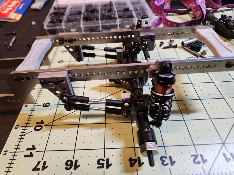 RC Everyday Shop truck 4 bar rear suspension