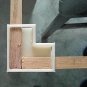 Wood Stand 90°