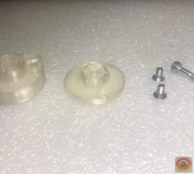 Sanwa MT44 radio - Steering Wheel Adapter for 12 mm Hex