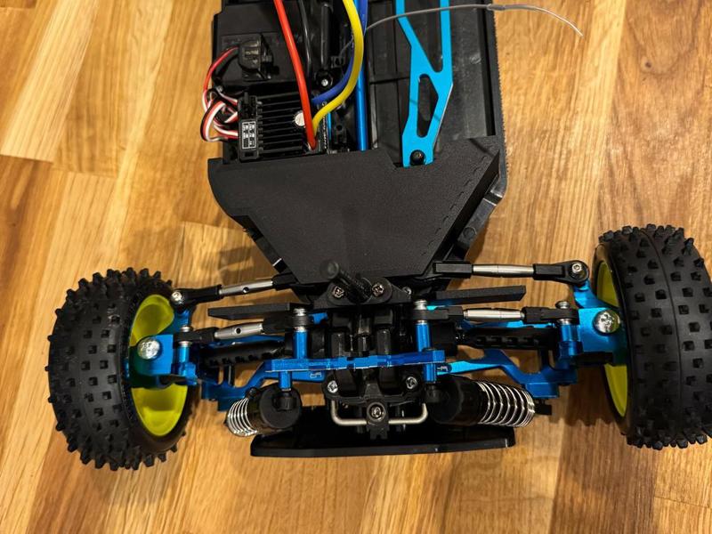 Tamiya TT-02B Steering Mudcover