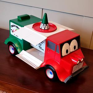 Bird Feeder - Crazy Pepper Food Truck - 3d print
