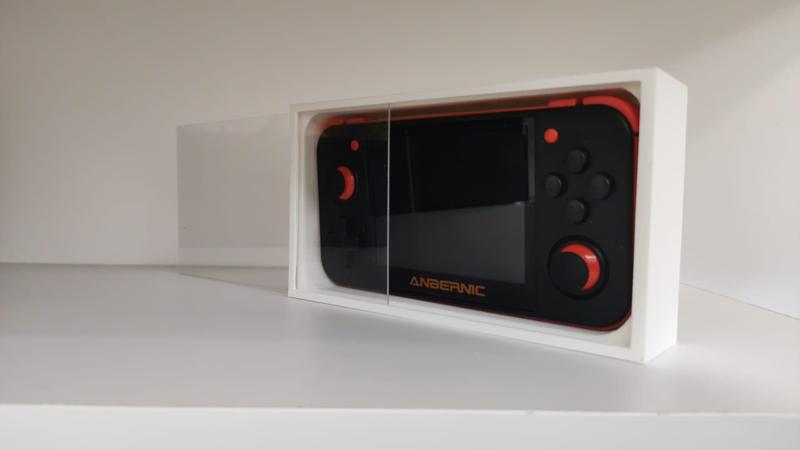 Box Console Anbernit RG350