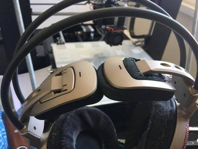 Audio-Technica AD700 Headphone Attachment