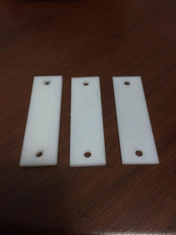 Trex 600 or 700 Landing Skid Adaptor Plates