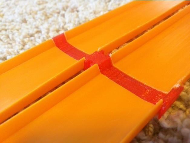 Hot Wheels Track Connector