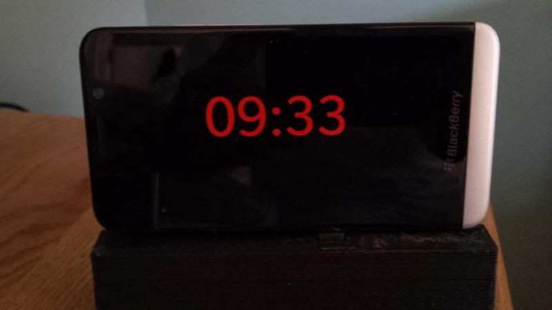 BlackBerry Z30 Desk holder