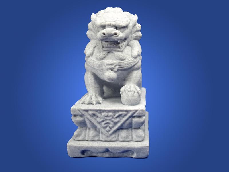 Male lion desk organiser