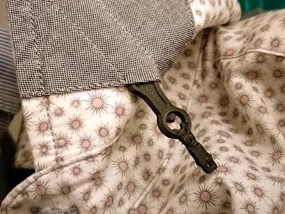 Infinity Blade Collar Stays