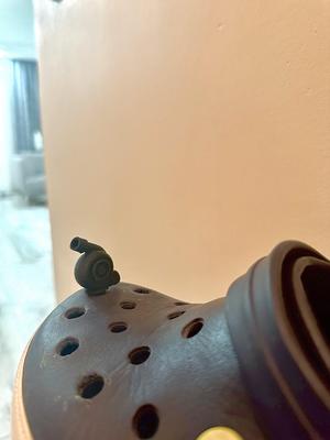 Turbo Crocs Pin
