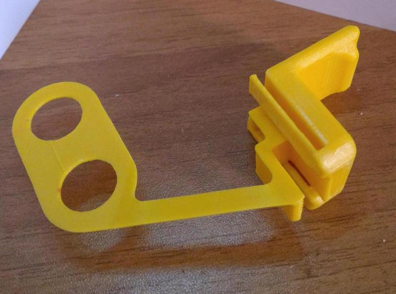 UM2 - Magnetic Door Handle + Filament Collector + Frontal Door