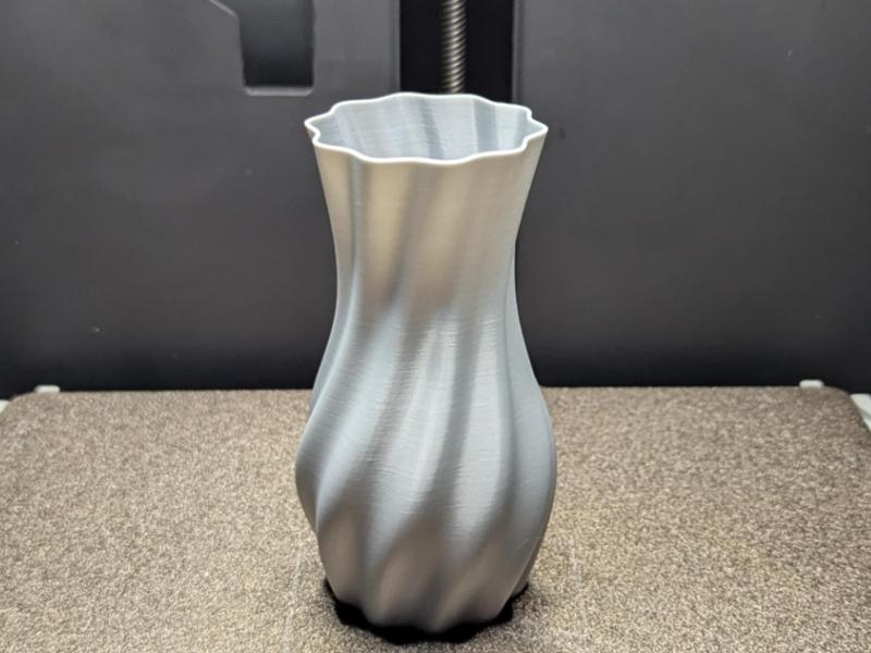 Prime Line Vase