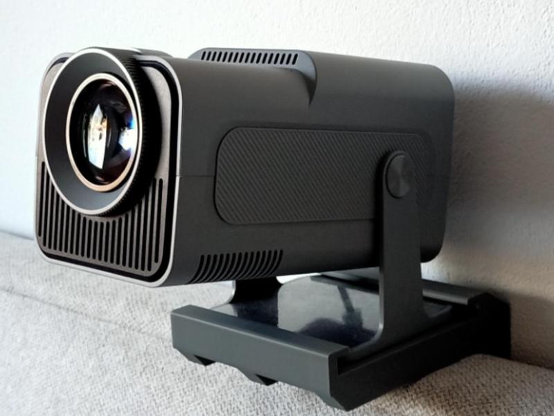 HY320 projector bed mount