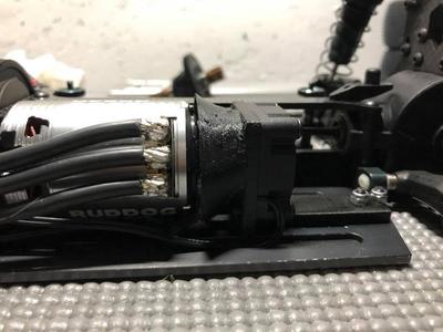 Carisma 4XS Fan Mount