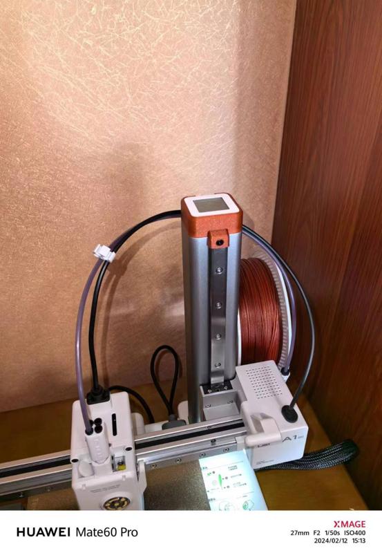 A1 Mini Z-Axis Cover with Integrated Xiaomi Temperature and Humidity Sensor