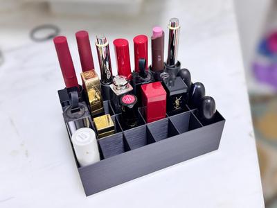 lipstick holder