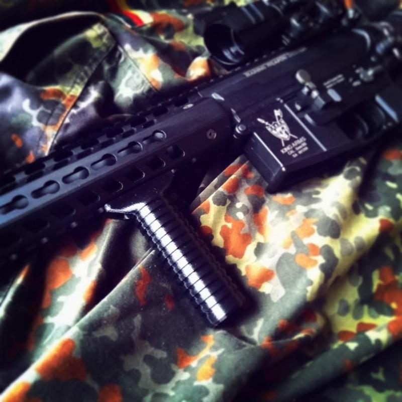 Airsoft KeyMod Foregrip