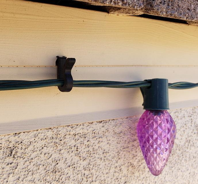 Christmas Light Clip