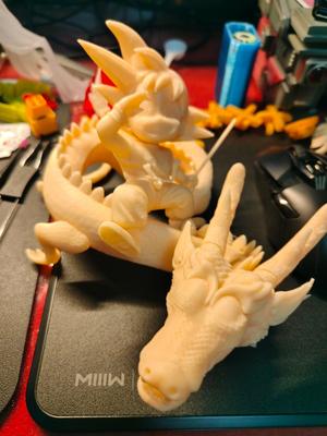 Son Goku and Shenlong - Dragon Ball 小神龙悟空