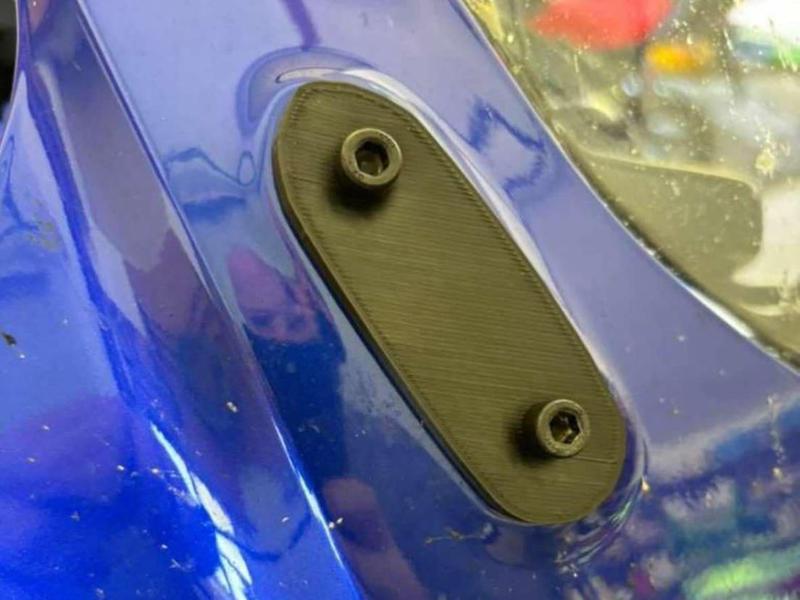 Yamaha R125 mirror cover